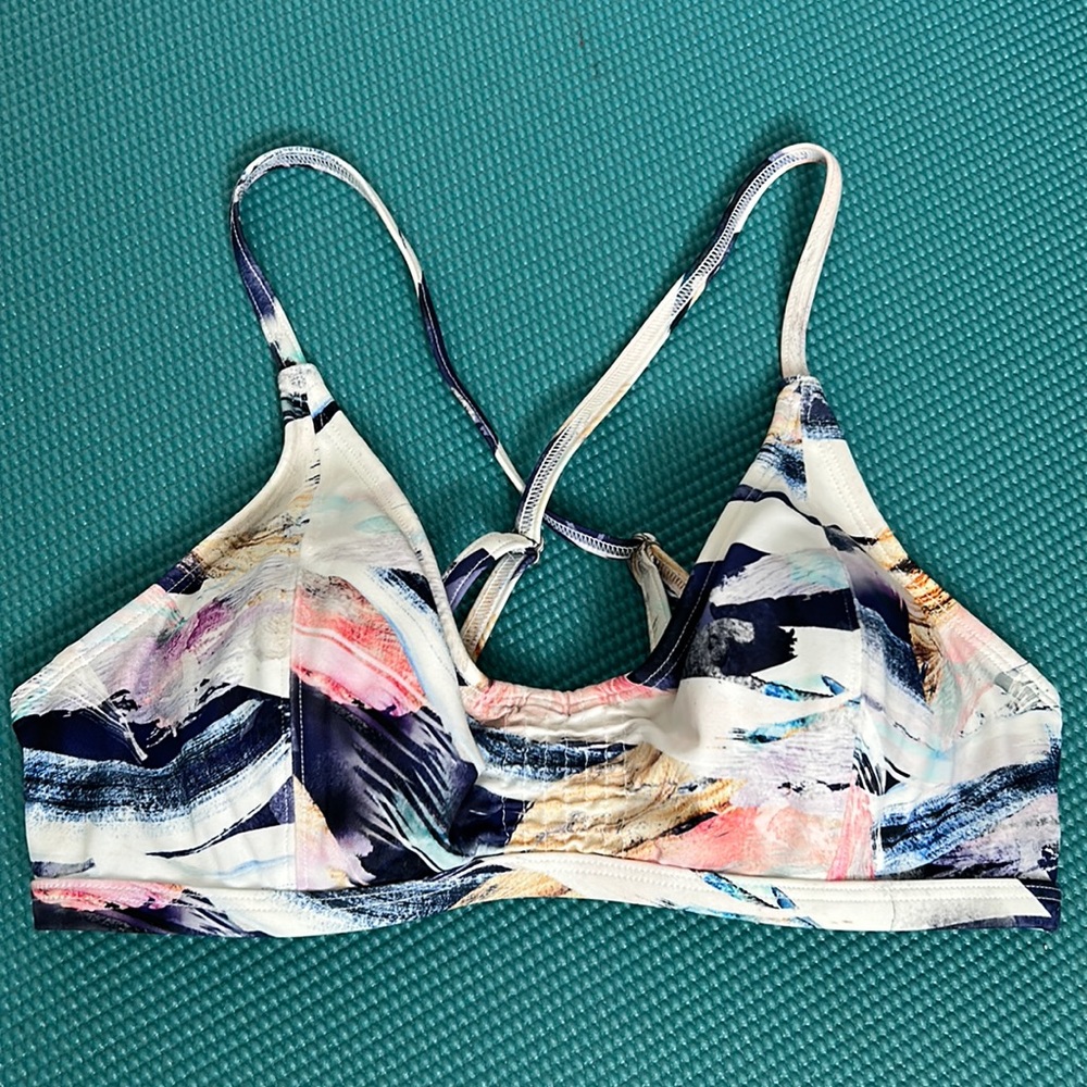 Athleta Bikini Top 32 B/C
